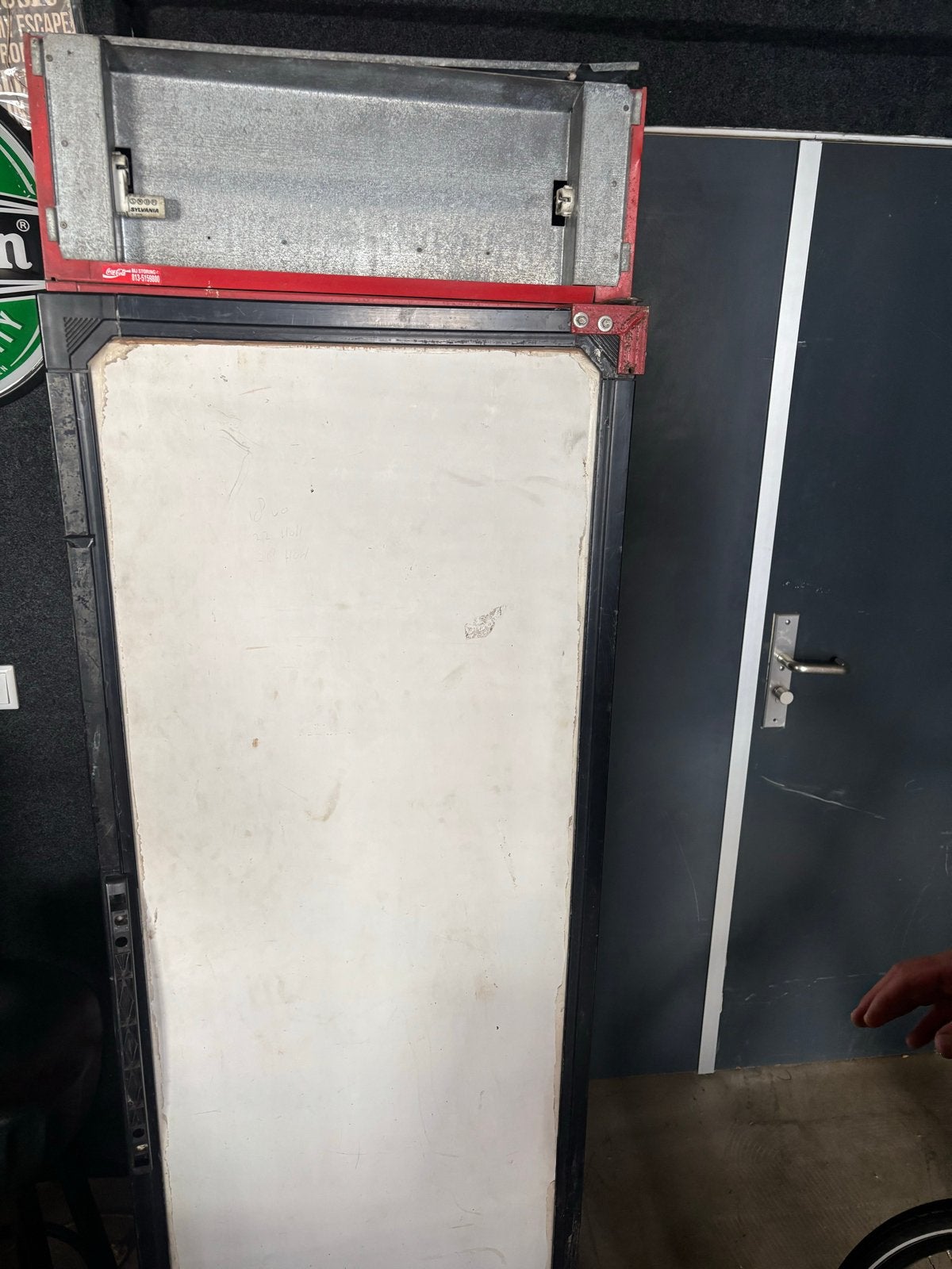Coca-Cola Koelkast - defect voor een handige harry, Witgoed en Apparatuur, Koelkasten en IJskasten, Ophalen, 200 liter of meer