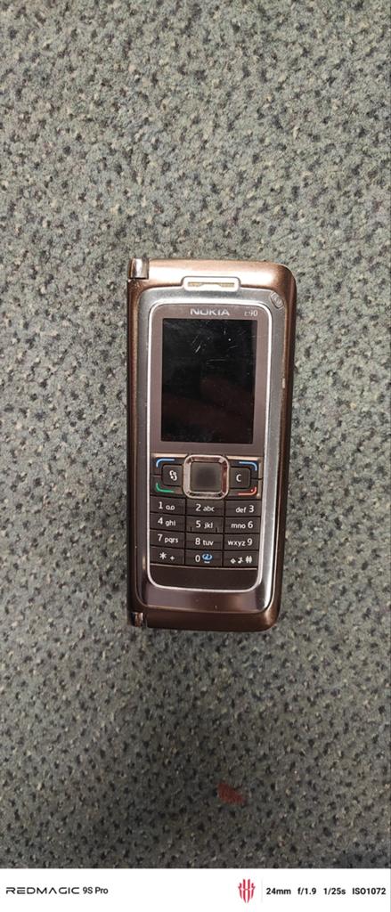 Nokia E90, Ophalen of Verzenden, Geen camera