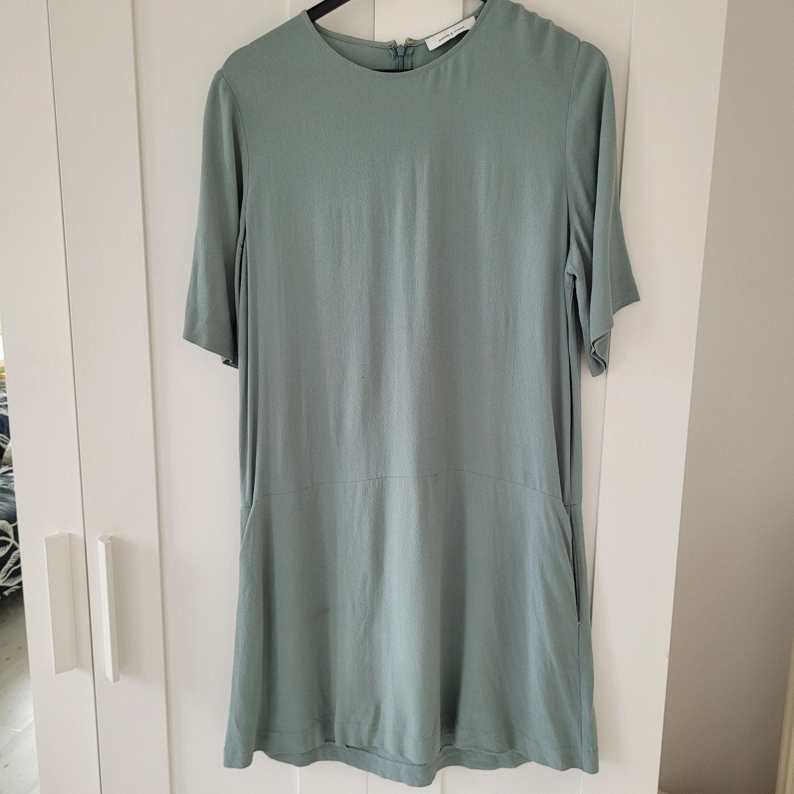 Samsoe Samsoe midi jurk maat M mint groen net zijzakken, Maat 38/40 (M), Ophalen of Verzenden, Zo goed als nieuw, Knielengte