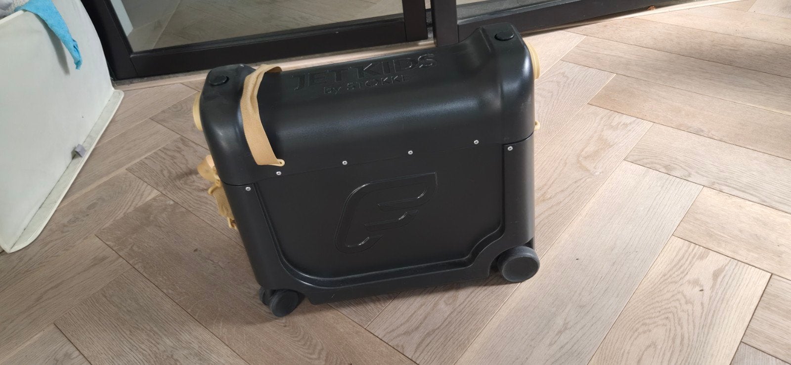 Stokke Jetkids koffer met een defect zie beschrijving, Ophalen, Gebruikt