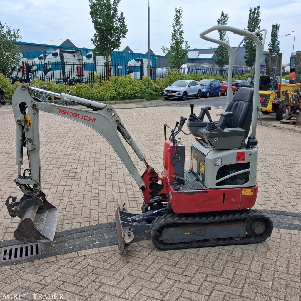 Takeuchi Tb210 Minigraver, Zakelijke goederen, Machines en Bouw | Kranen en Graafmachines, Niet opgegeven, -, Niet opgegeven, Graafmachine