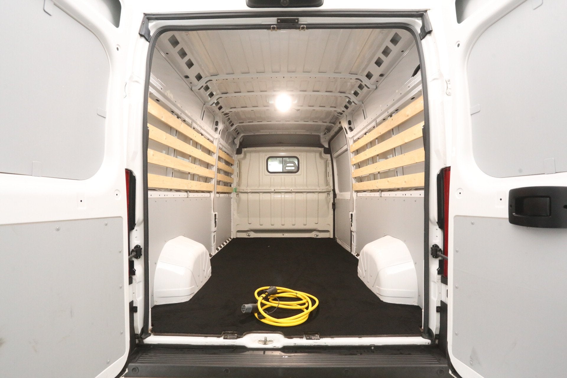 Fiat E-Ducato 79 kWh Long Range L3H2 | Elektrisch | Clima |, Stof, Gebruikt, Origineel Nederlands, Verwarmde buitenspiegels