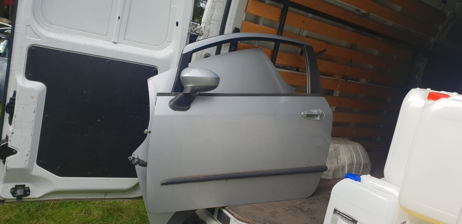 FIAT GRANDE PUNTO PORTIER LINKS BJ 2007, Gebruikt, -, Deur, -