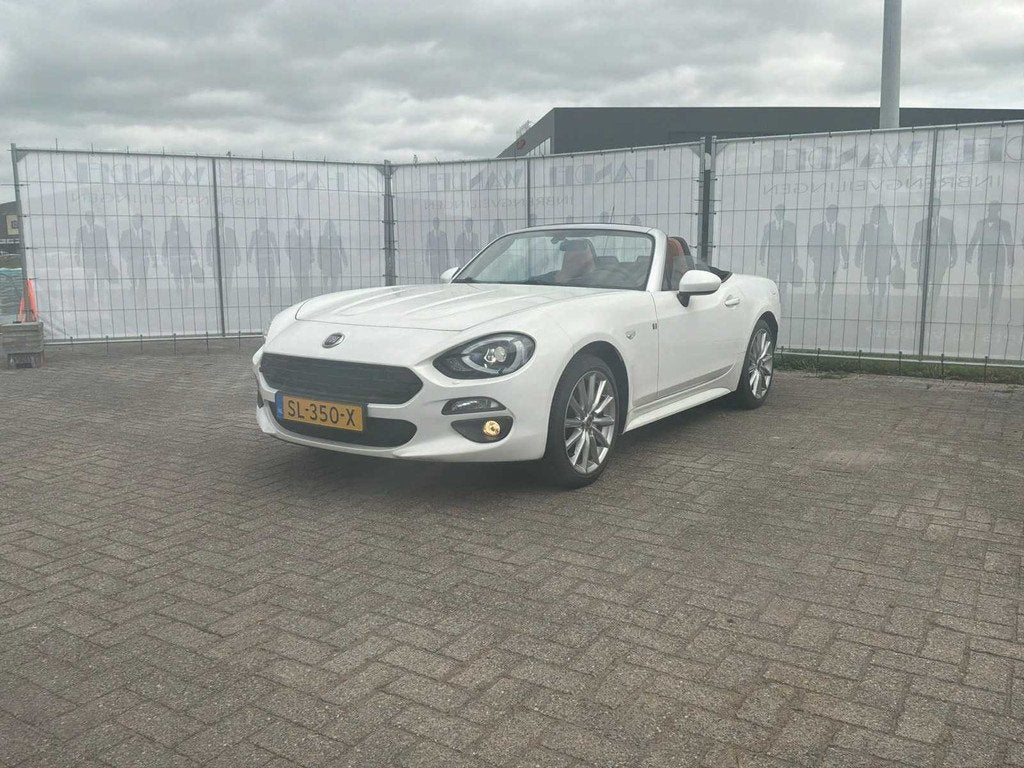 Fiat - 2018 - 124 Spider - 1.4 M-Air T Lusso - Personenauto, Automaat, Gebruikt, Euro 6, Cabriolet
