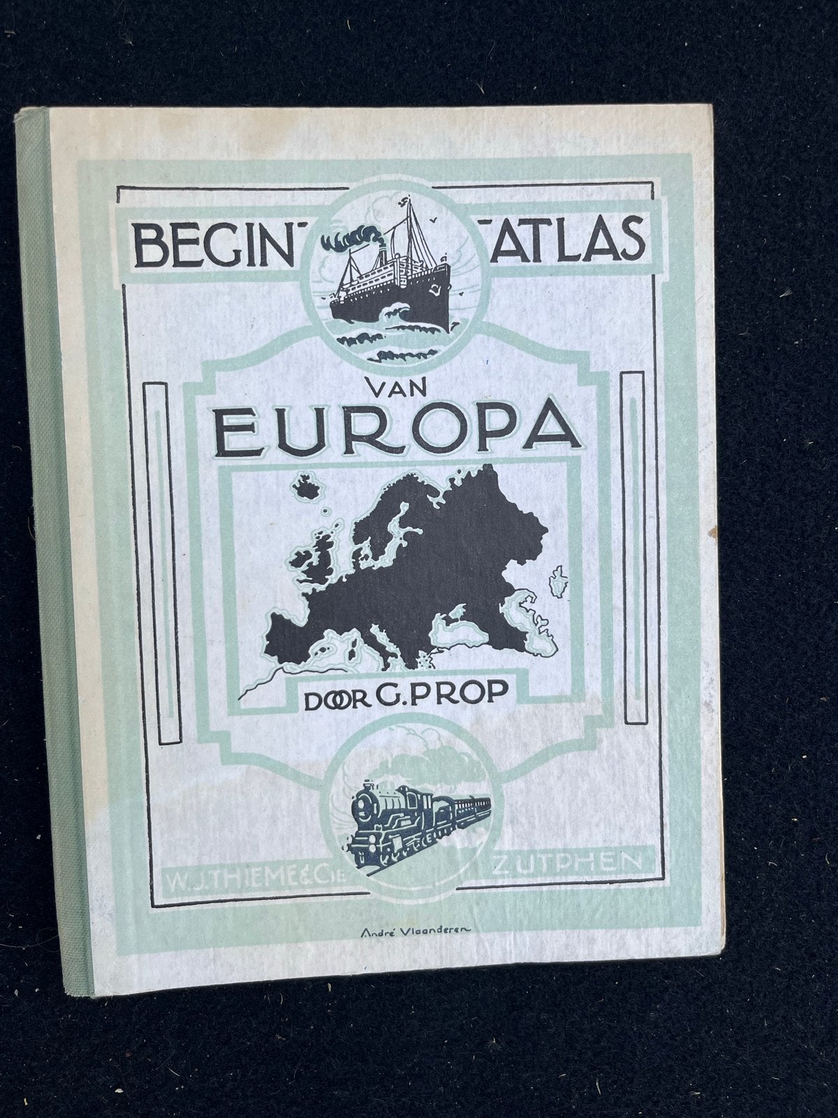 Beginatlas van Europa (en de Werelddelen) - 1965, Gelezen, Overige atlassen, 1800 tot 2000, Europa Overig