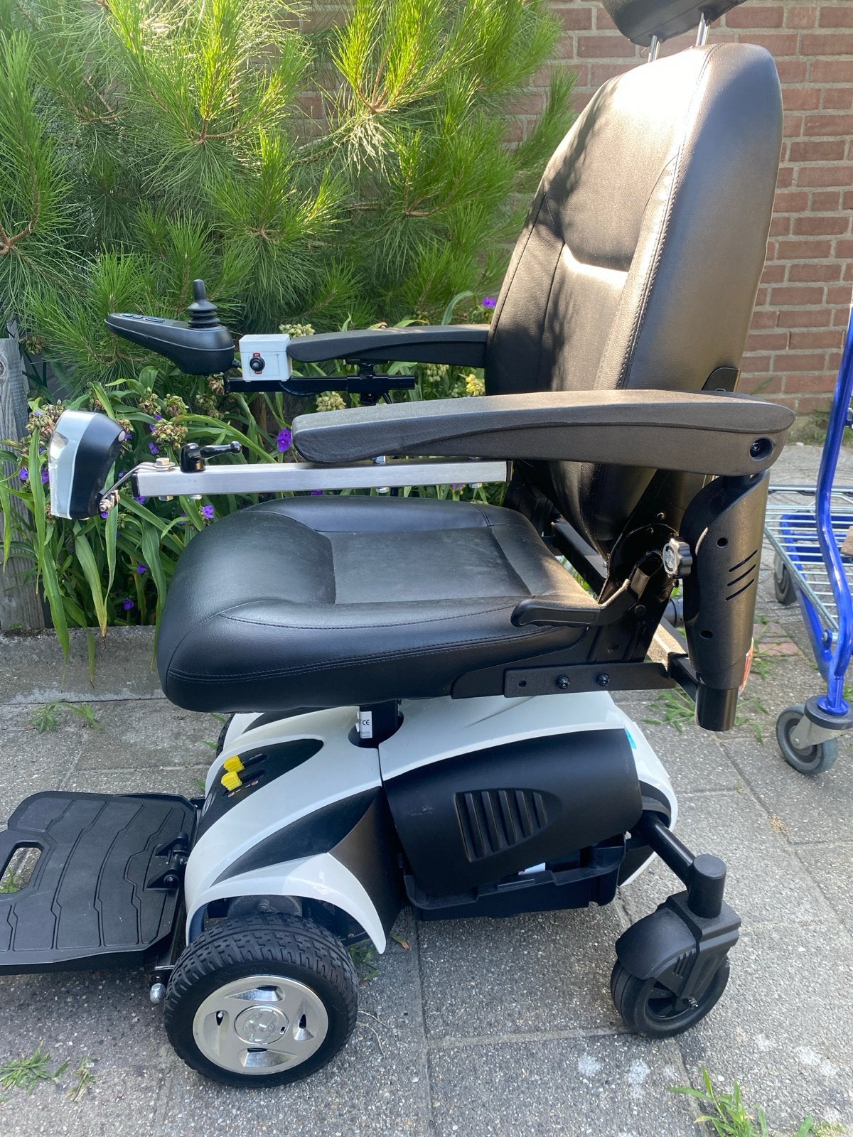 Travelux scootmobiel, Ophalen, Zo goed als nieuw, 10 km/u of minder
