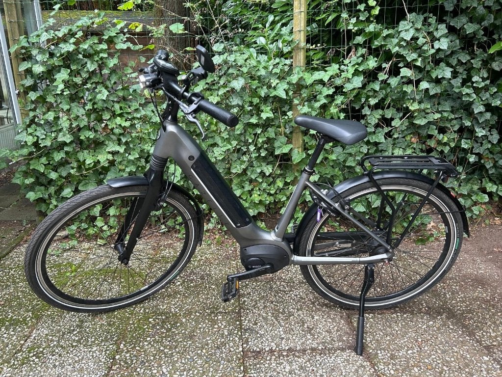 Foto 6 van Twee Gazelle Ultimate C8+ HMB e-bikes te koop
