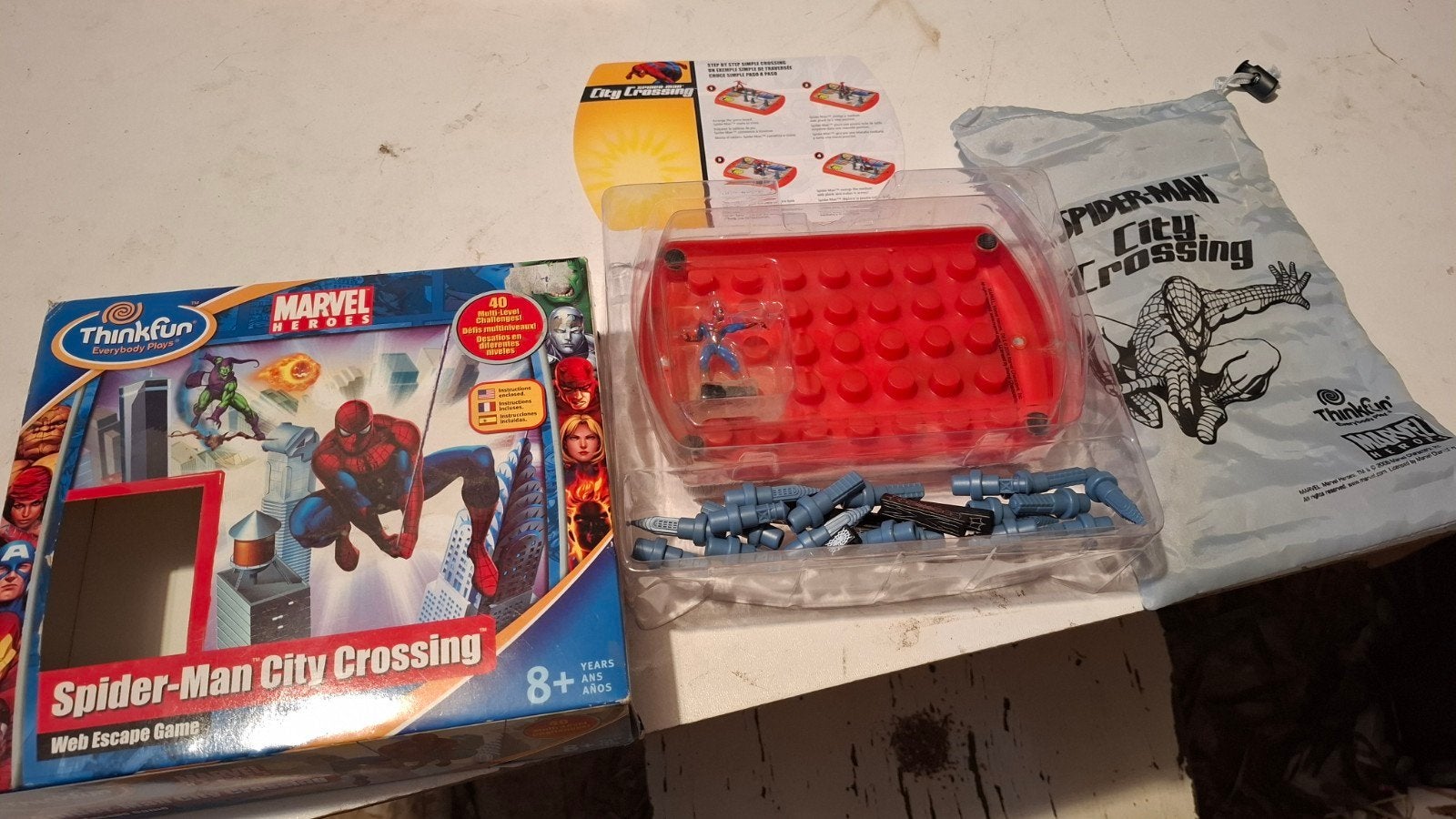 Thinkfun Spider-Man City Crossing Web Escape Game, Ophalen of Verzenden, Zo goed als nieuw, Jongen of Meisje