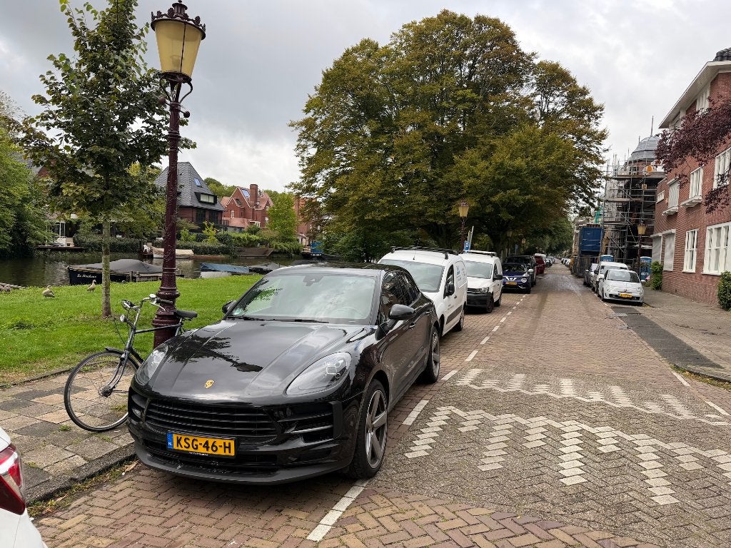 Porsche Macan 2.0 PDK | Panoramadak | Luchtvering | 21 inch, Automaat, Zwart, Zwart, Bedrijf