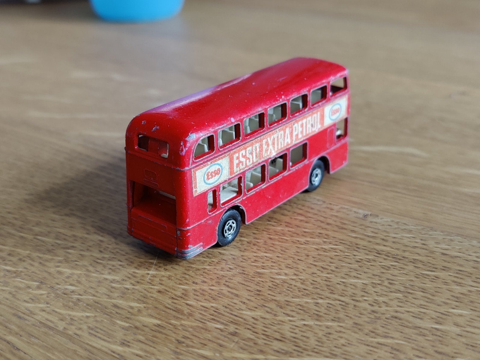 Matchbox Daimler Dubbeldekker Bus ESSO, Hobby en Vrije tijd, Modelauto's | Overige schalen, Ophalen of Verzenden