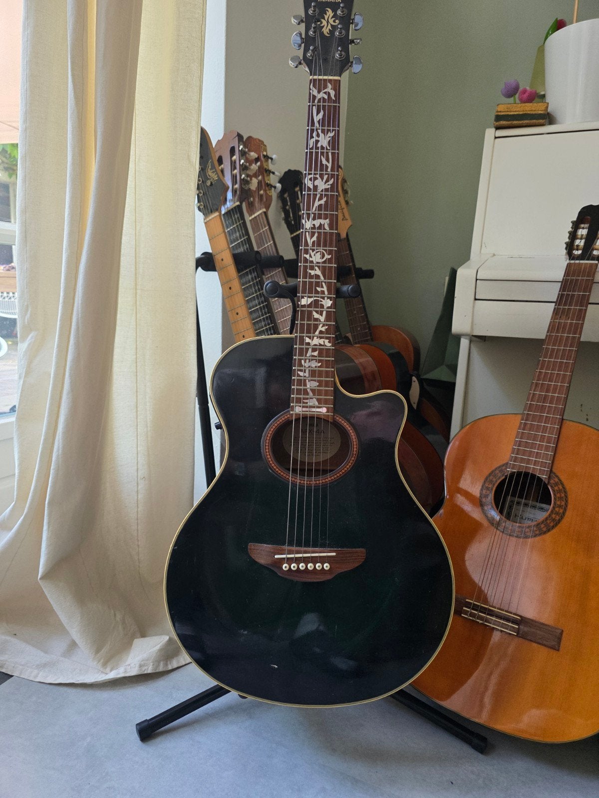 Yamaha APX-4A Elektro-akoestische gitaar, Ophalen of Verzenden, Gebruikt, Western- of Steelstringgitaar, Met (piezo-)element
