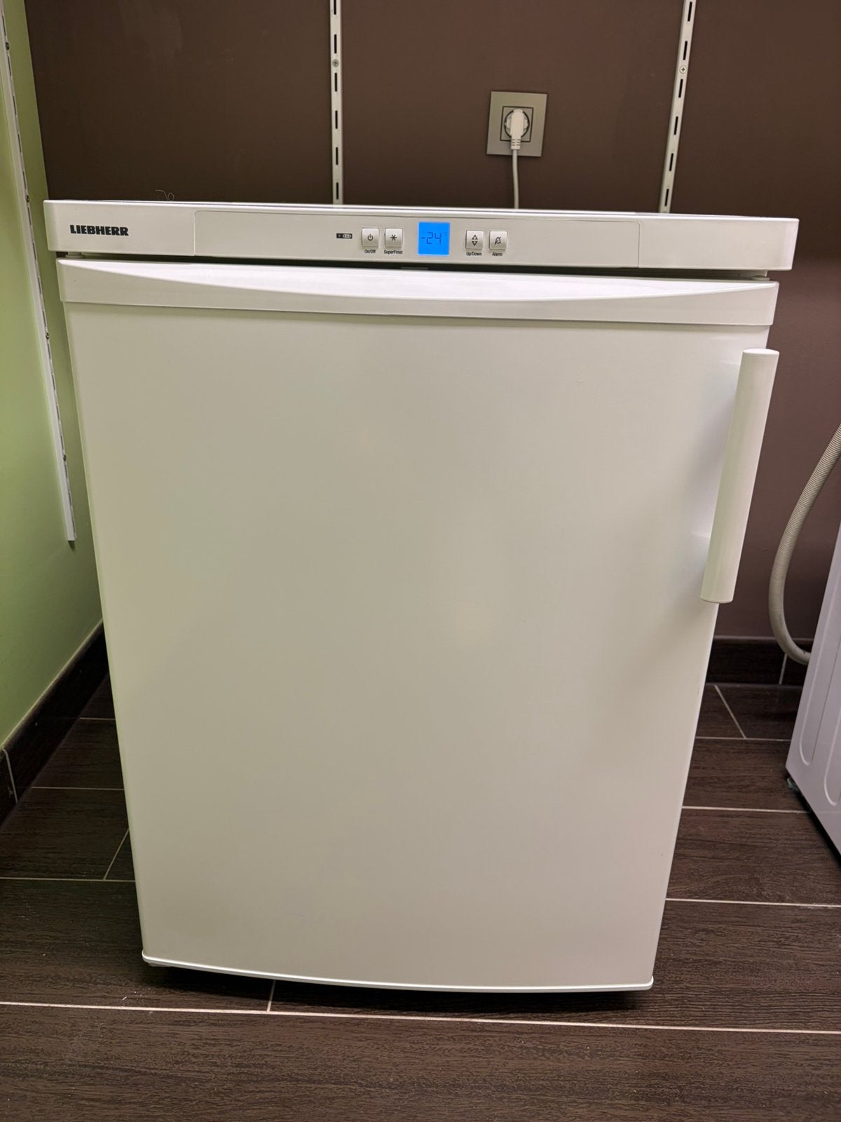 Liebherr GNP 1076-20 Tafelmodel Vriezer met NoFrost, Witgoed en Apparatuur, Vriezers en Diepvrieskisten, Gebruikt, Minder dan 60 cm
