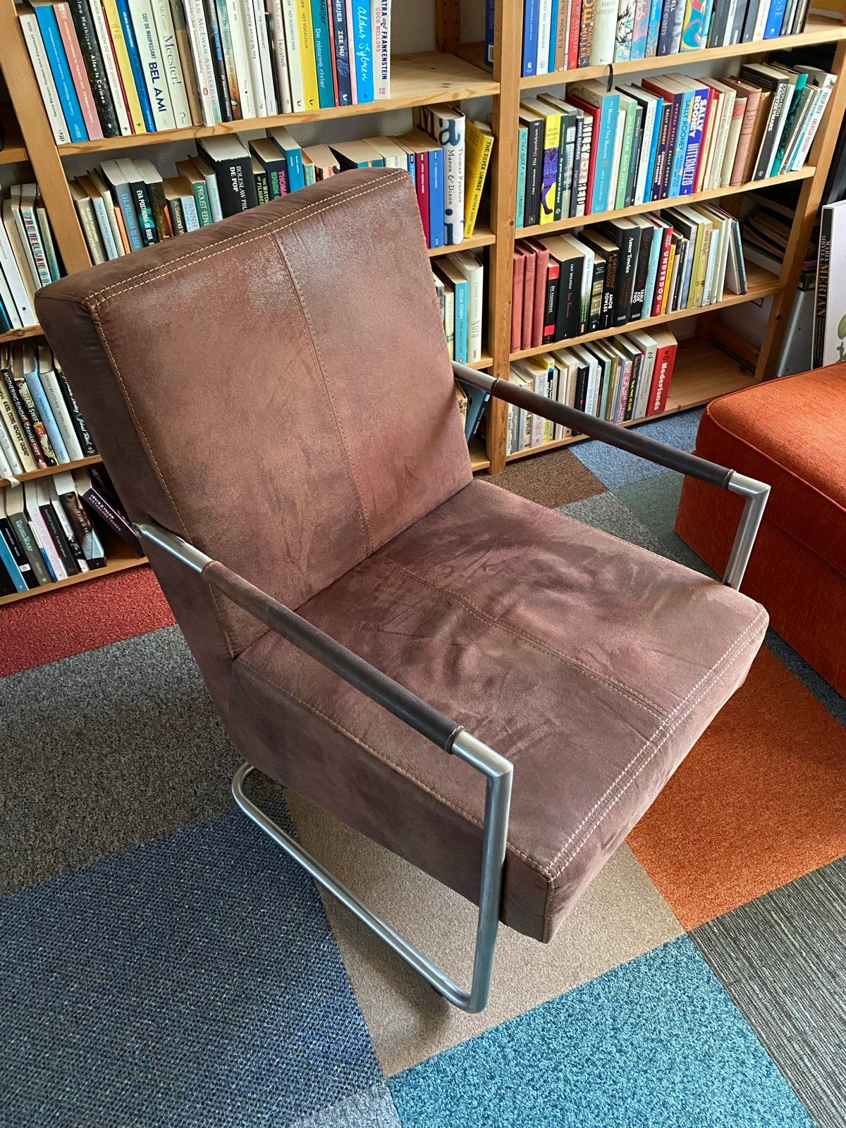 Comfortabele bruine fauteuil met metalen frame, Ophalen, Gebruikt, Bruin, Metaal