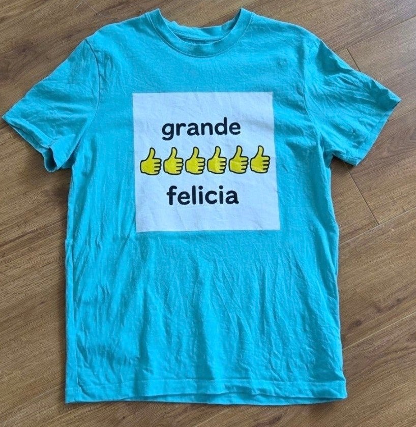 Grande Felicia Bankzitters merchandise 1 uit 100 shirts, Bankzitters, Overige kleuren, Maat 48/50 (M), Nieuw