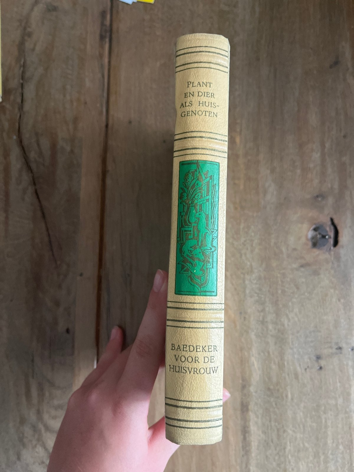 Plant en Dier als Huisgenoten - Baedeker voor de Huisvrouw, Boeken, Ophalen of Verzenden, Gelezen, Natuur algemeen