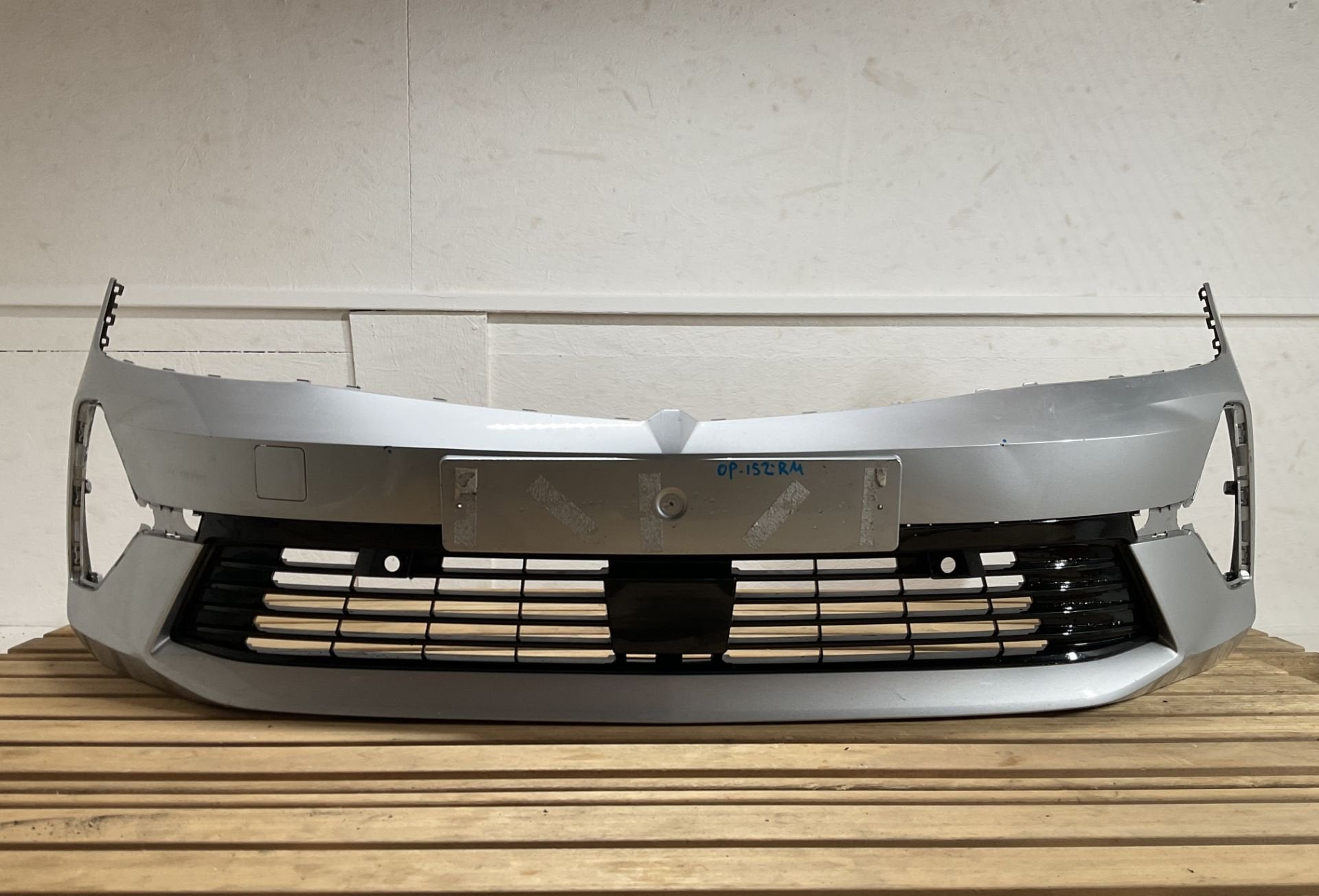 Bumper Opel Astra L 9839979580 21-25 Voorbumper OP-152-RM, Gebruikt, Voor, Opel Automobile GmbH, Ophalen of Verzenden