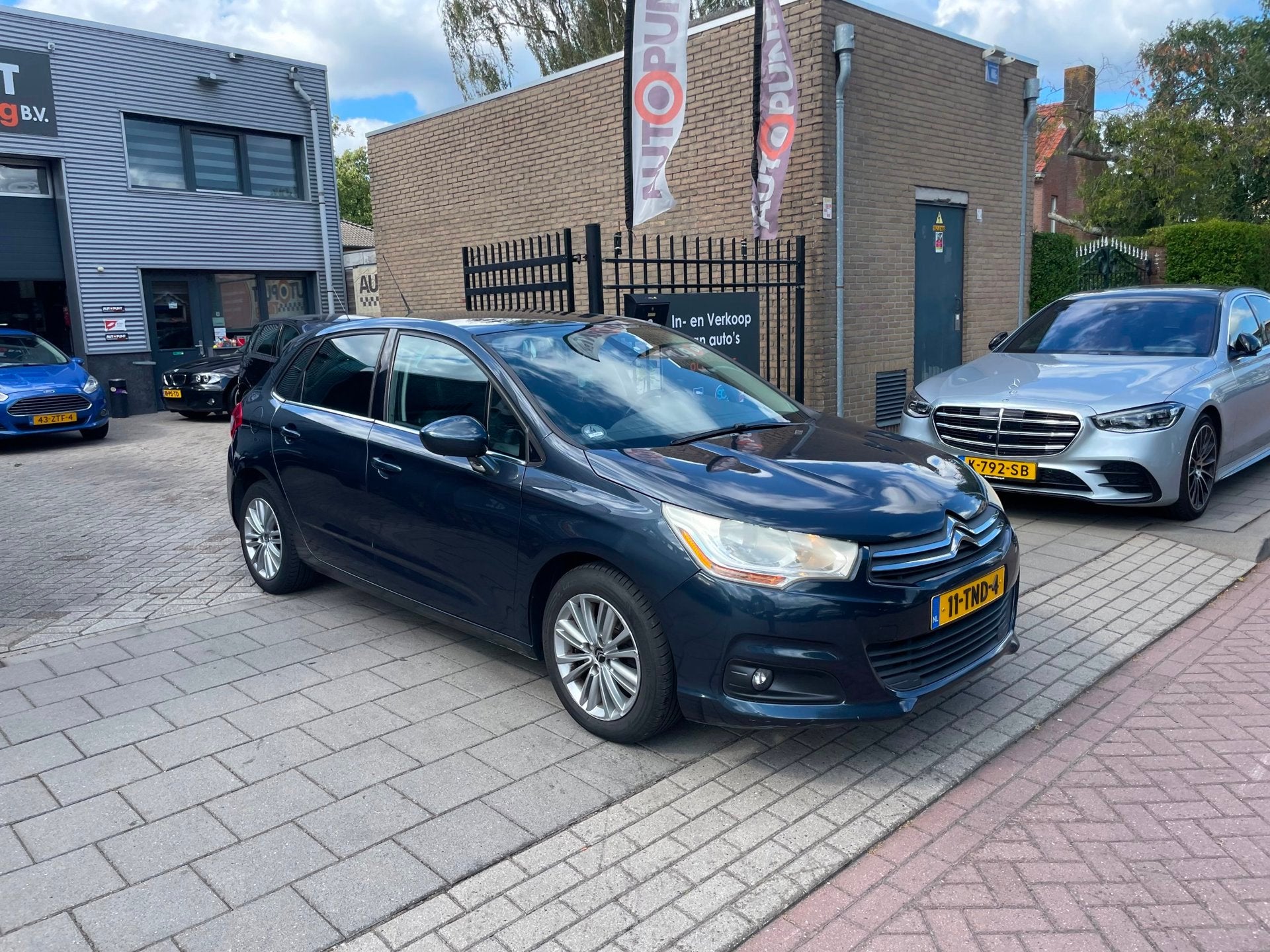 Citroen C4 1.4 VTi Ligne Business Trekhaak Airco Navi PDC NA, Gebruikt, Origineel Nederlands, Handgeschakeld, 1397 cc