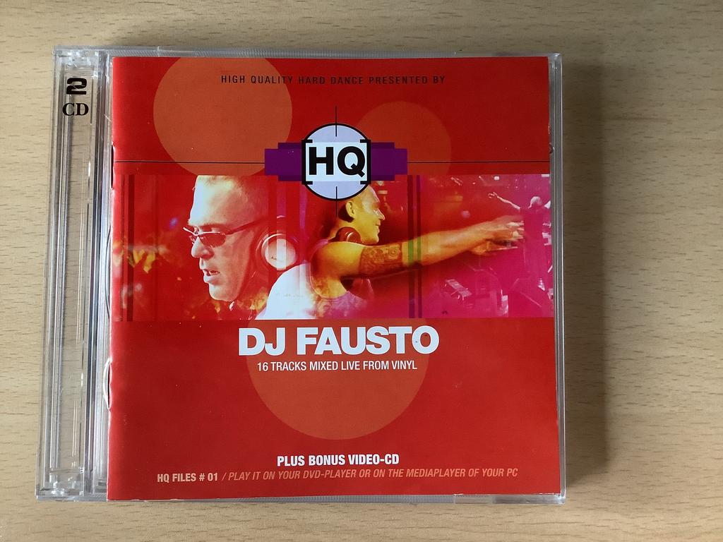 DJ Fausto-16 tracks mixed live from vinyl plus bonus videocd, Cd's en Dvd's, Ophalen of Verzenden, Zo goed als nieuw