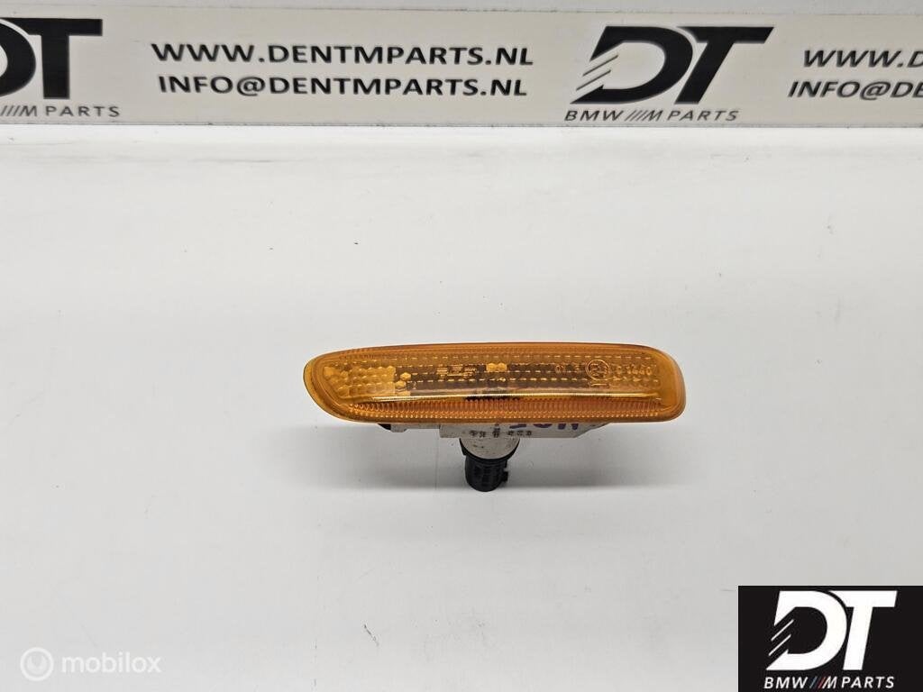 Knipperlicht spatbord links oranje BMW E46 63138370719, Gebruikt, Ophalen of Verzenden, BMW, BMW