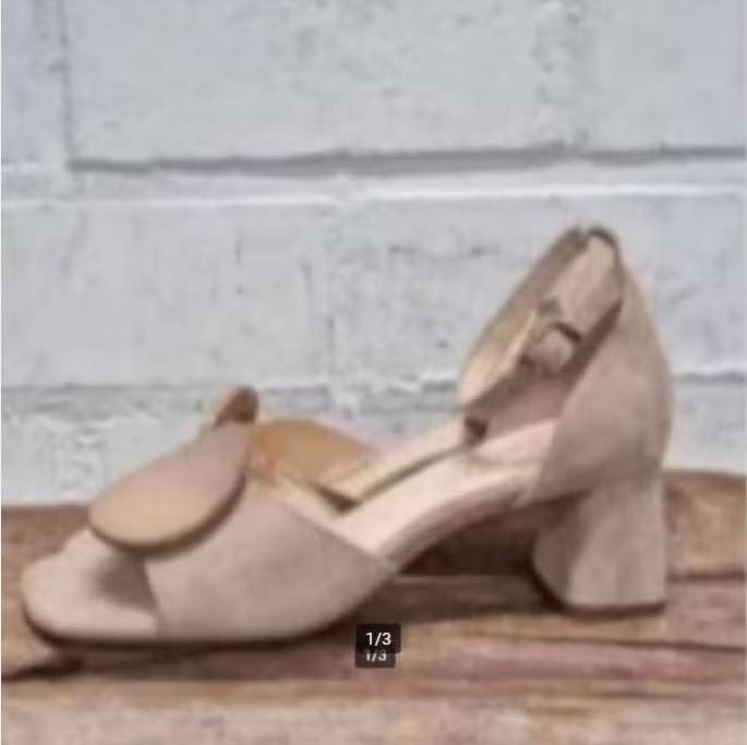Tosca Blu - Mooie suedeleren sandals maat 36 - Nieuw €149, Kleding | Dames, Pumps, Nieuw, Ophalen of Verzenden, X