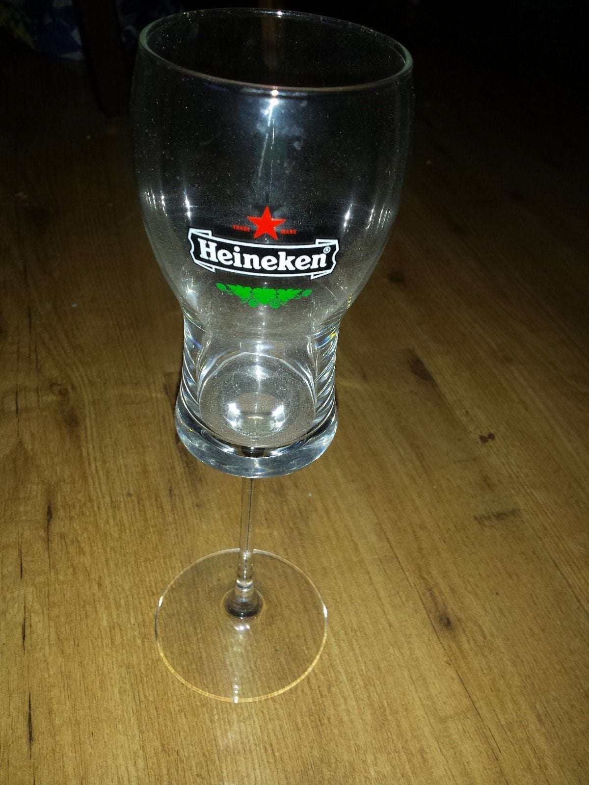 Heineken glas op lange voet, Ophalen of Verzenden, Zo goed als nieuw, Glas of Glazen, Heineken