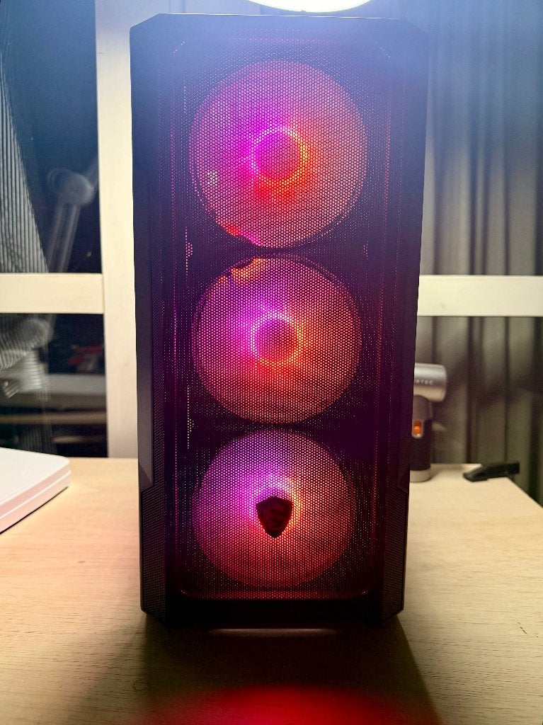 Foto 6 van Gaming PC |Ryzen 7 5700X|RTX 5060|32GB|1TB NVMe| 4 mnd oud