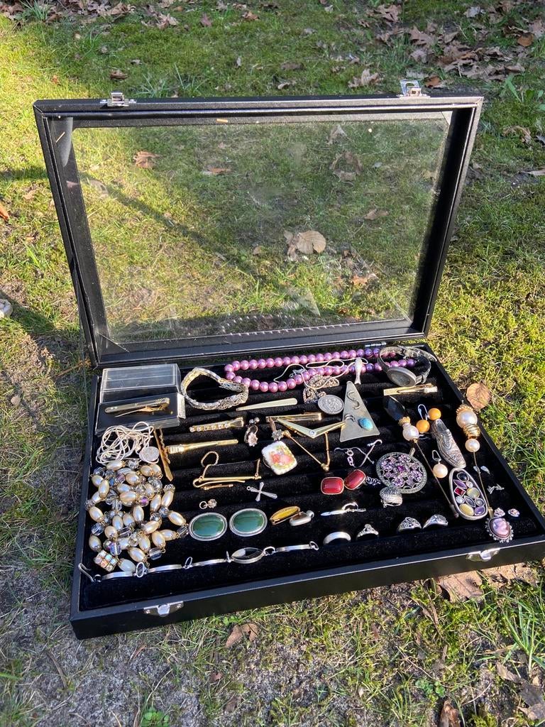 Groot Vintage Sieraden Lot – Broches, Kettingen & Meer, Ophalen of Verzenden, Zilver, Broche
