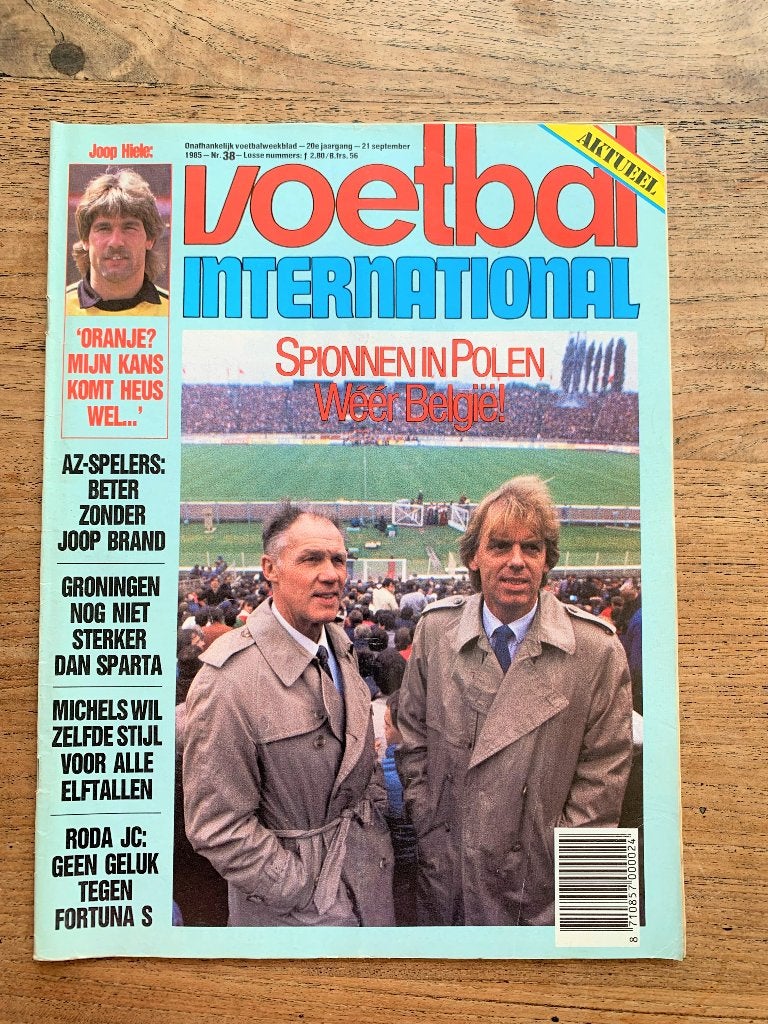 Voetbal International VI Div. tijdschriften uit 1985 / €1,50, Ophalen of Verzenden, Zo goed als nieuw, Feyenoord, Poster, Plaatje of Sticker
