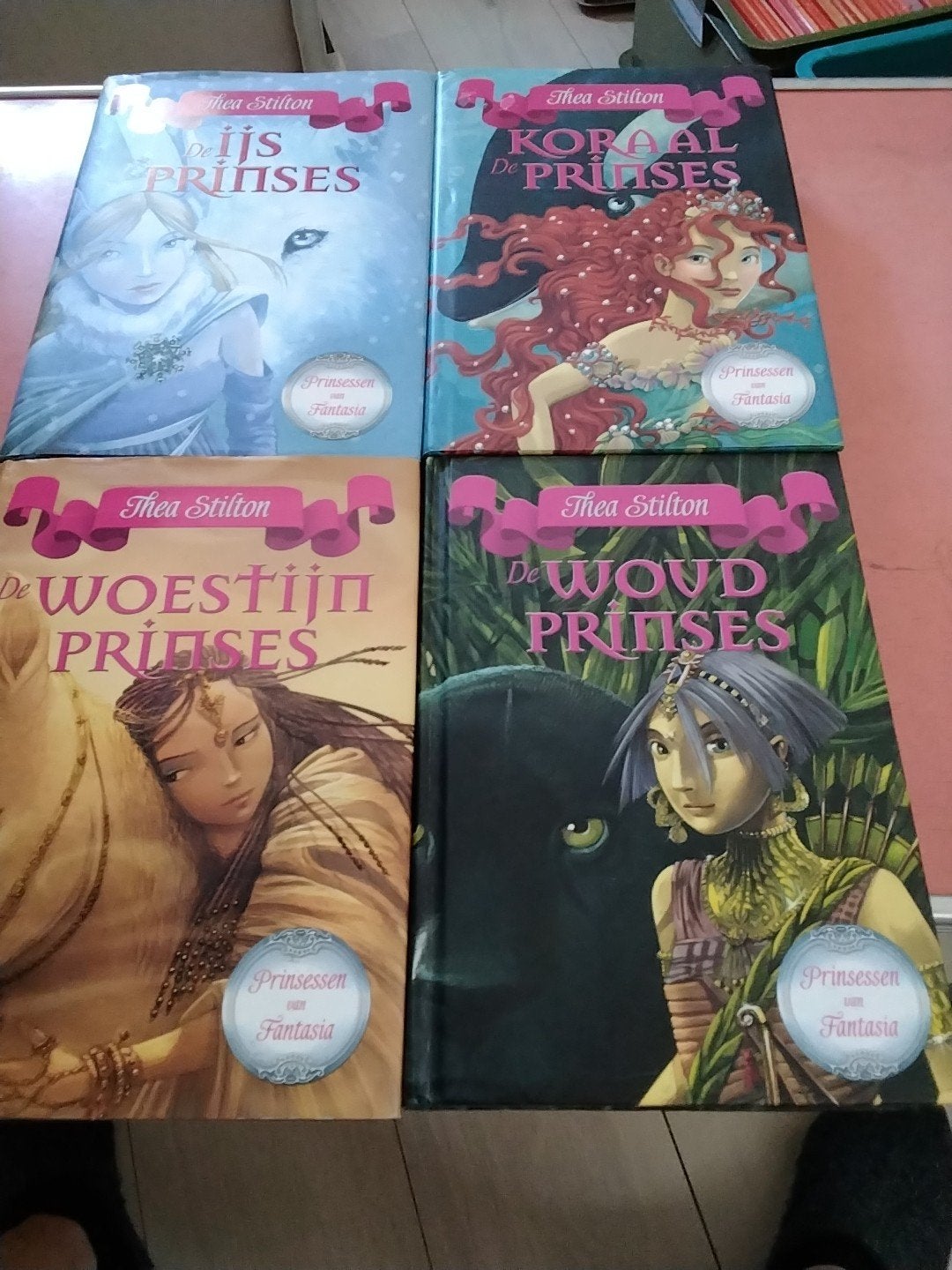 thea stilton prinsessen van fantasia zie omschrijving, Boeken, Ophalen of Verzenden, Gelezen
