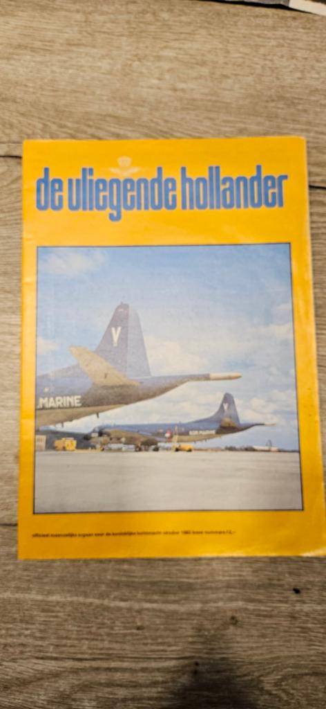 Vliegende Hollander  oktober 1982, Ophalen of Verzenden, Landmacht, Nederland, Boek of Tijdschrift