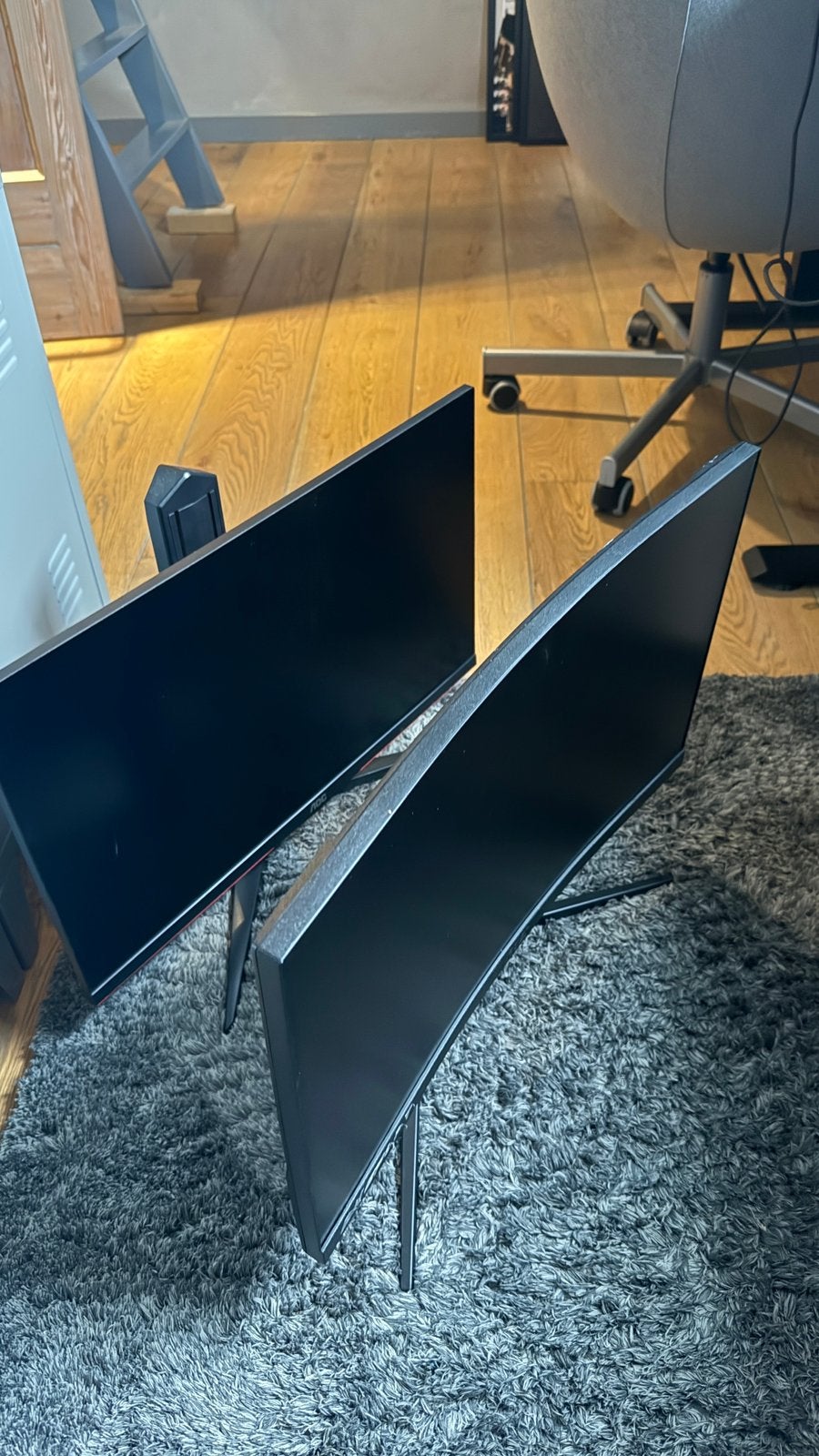 2x gaming monitor aoc en msi, Gaming, Gebruikt, IPS, In hoogte verstelbaar