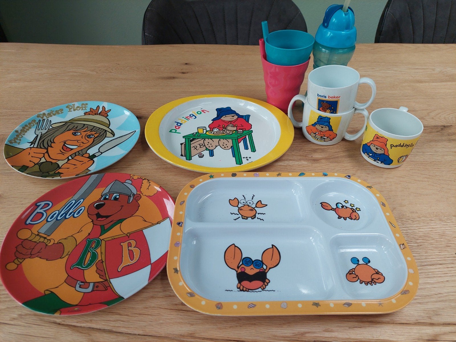 Kinder servies, Huis en Inrichting, Ophalen, Overige materialen, Overige stijlen, Bord(en)