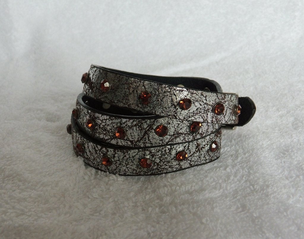 Leren Wikkel Dames Armband Gratis Verzending (857), Ophalen of Verzenden, Nieuw, Zilver, Leer