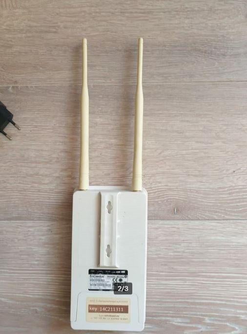 EZ hotspot extender voor de camping 1x gebruikt, Ophalen of Verzenden, Zo goed als nieuw