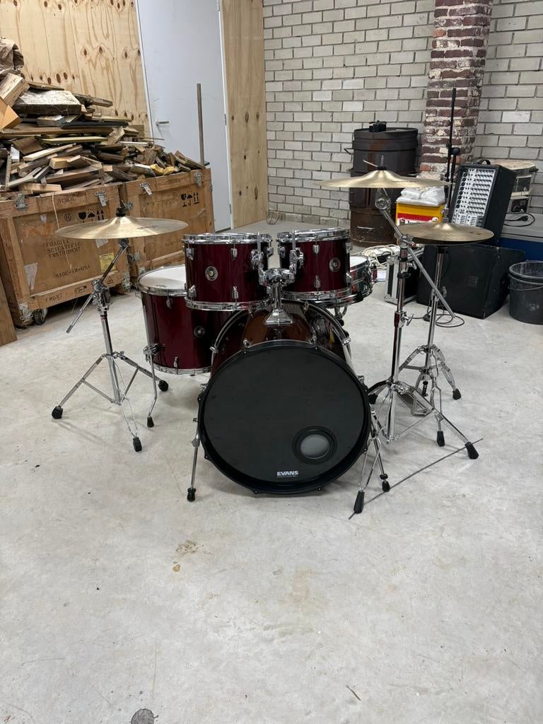 compleet tama swingstar drumset+stagg bekkens bieden v.a 250, Ophalen, Zo goed als nieuw, Tama