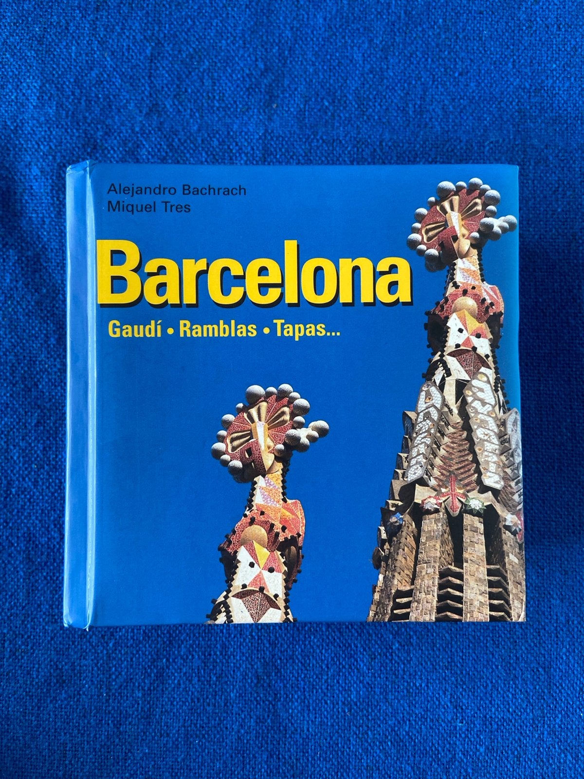 Barcelona Reisgids - Alejandro Bachrach - Gaudi Foto boek, Overige merken, Europa, Ophalen of Verzenden, Zo goed als nieuw