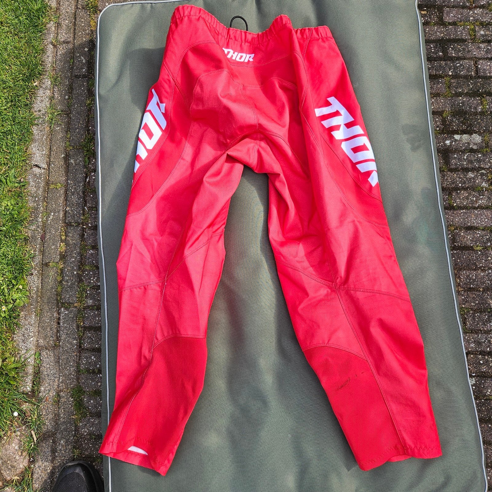 thor crossbroek rood mt 38, Ophalen of Verzenden, Nieuw zonder kaartje, Broek | textiel, Thor