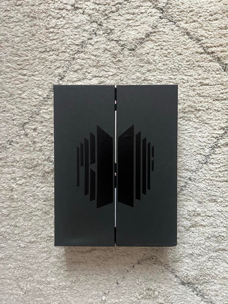 BTS Proof Collector’s Edition / Deluxe Box, Ophalen of Verzenden, Zo goed als nieuw, Boxset