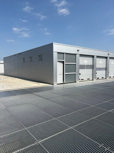 Bedrijfsunit, opslagunit, garagebox te huur, Zakelijke goederen, 64 m², Huur, Bedrijfsruimte