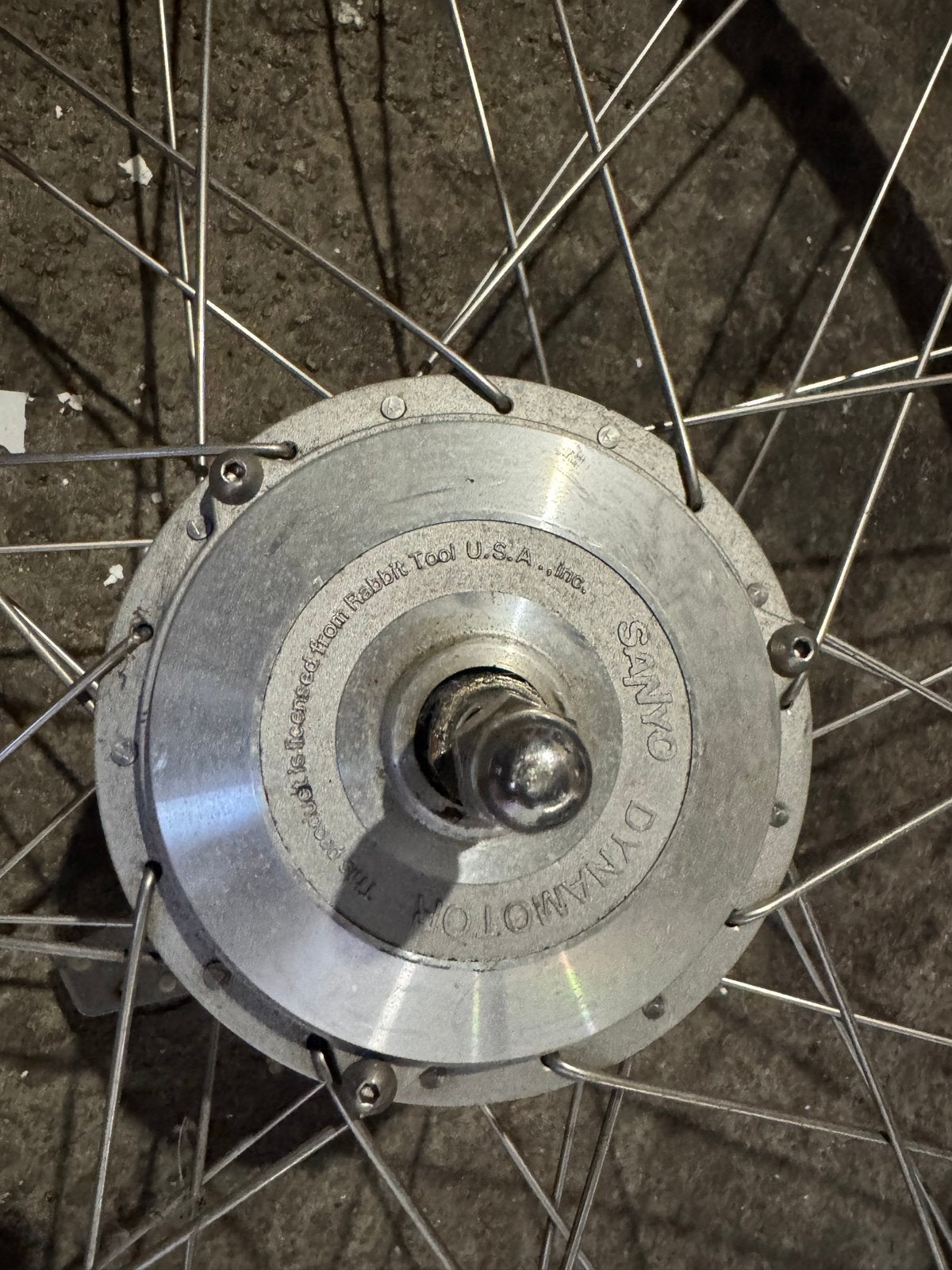 Sanyo Dynamotor 24V e-motion voorwiel met motor, Gebruikt, Aluminium, Ophalen, Elektrische fiets