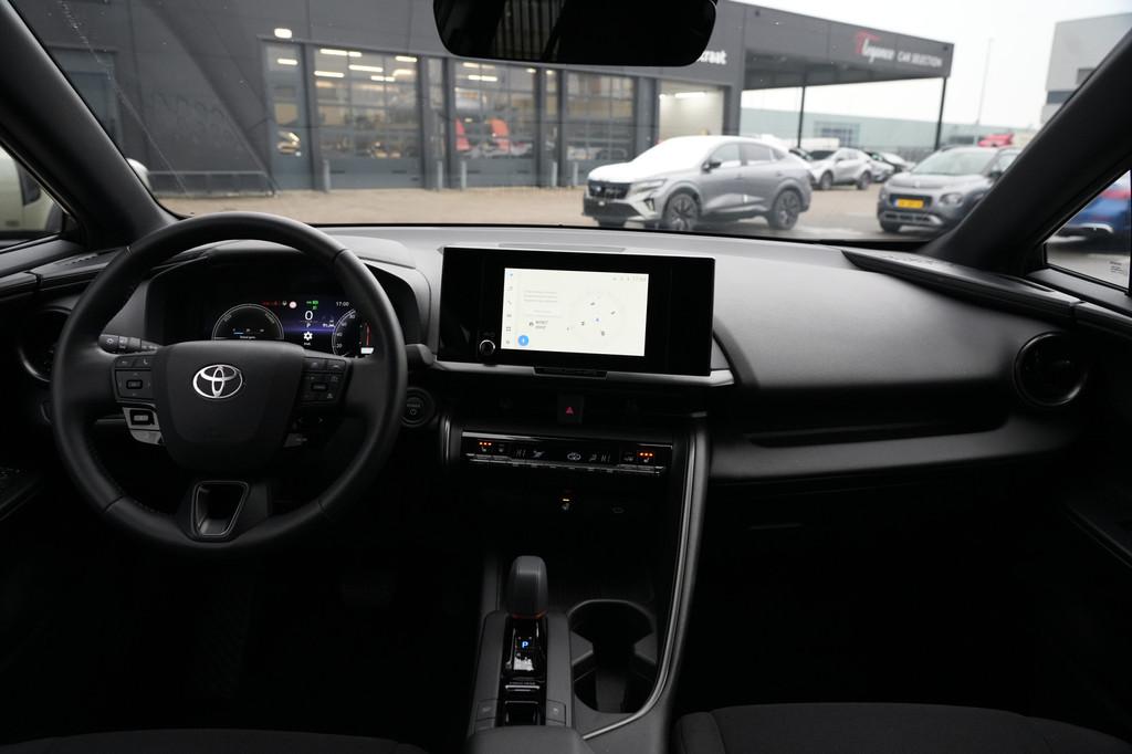 Toyota C-HR 2.0 Plug-in Hybrid 220 Dynamic 223pk Stoelverwar, Auto's, Toyota, Stof, 4 cilinders, 1645 kg, Bedrijf