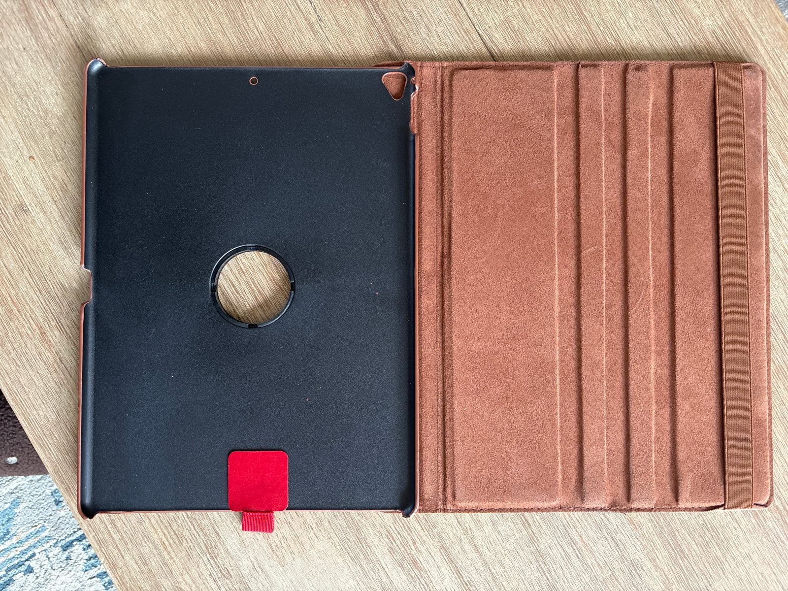 Leren hoes voor Apple iPad 2017 - Bruin, Computers en Software, Ophalen of Verzenden, Gebruikt, 10 inch, Bescherming voor- en achterkant