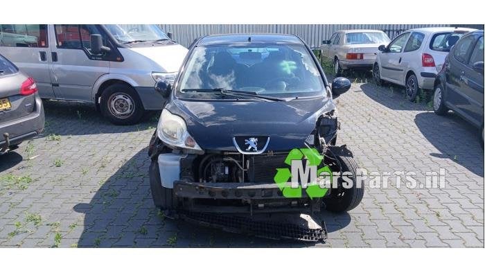 Ruitenwismotor + Mechaniek van een Peugeot 107, Gebruikt, -, -, Ophalen of Verzenden