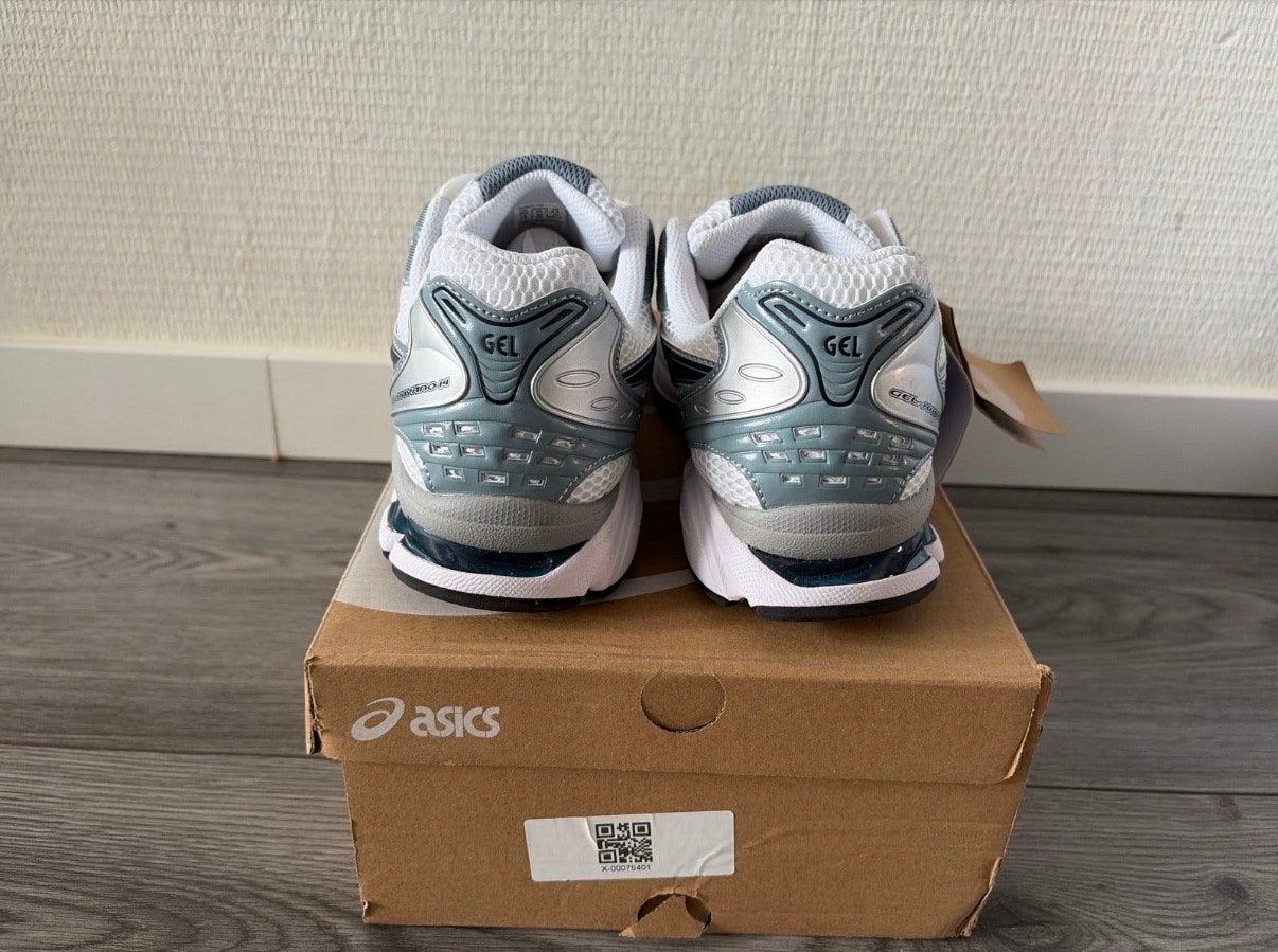 Nieuwe Asics Gel-Kayano 14 Sneakers - Maat 43,5, Ophalen of Verzenden, Nieuw, Wit, Sneakers of Gympen
