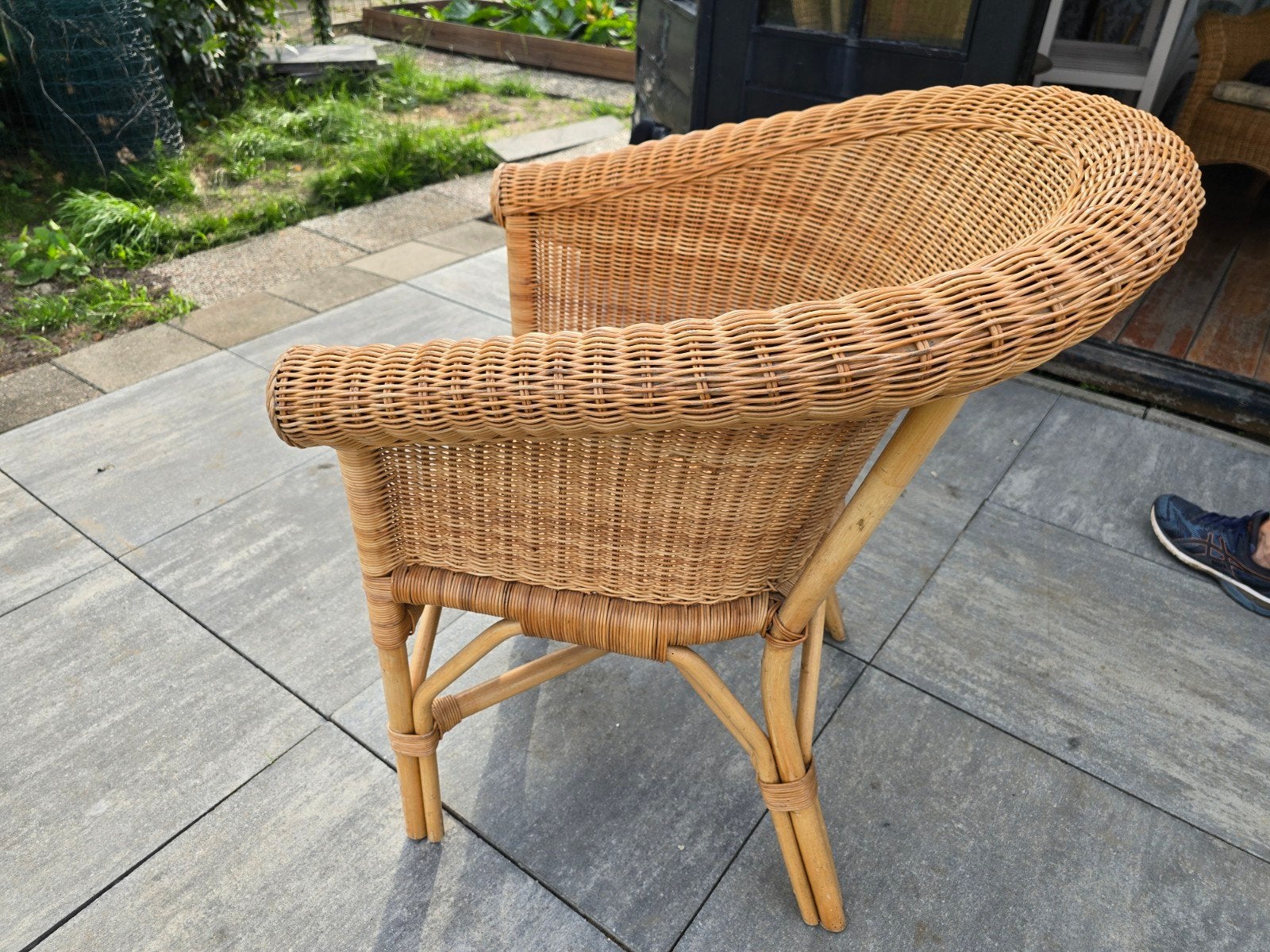 rieten stoel, netjes, Ophalen, Gebruikt, Bruin, Riet of Rotan