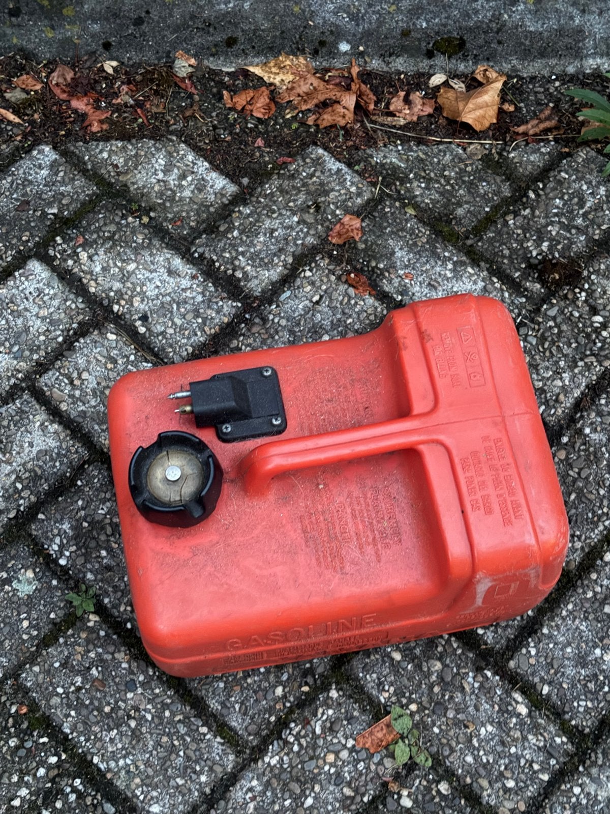 Orgineel Yamaha benzinetank 12L voor buitenboordmotor, Watersport en Boten, Ophalen, Gebruikt, Motor en Techniek