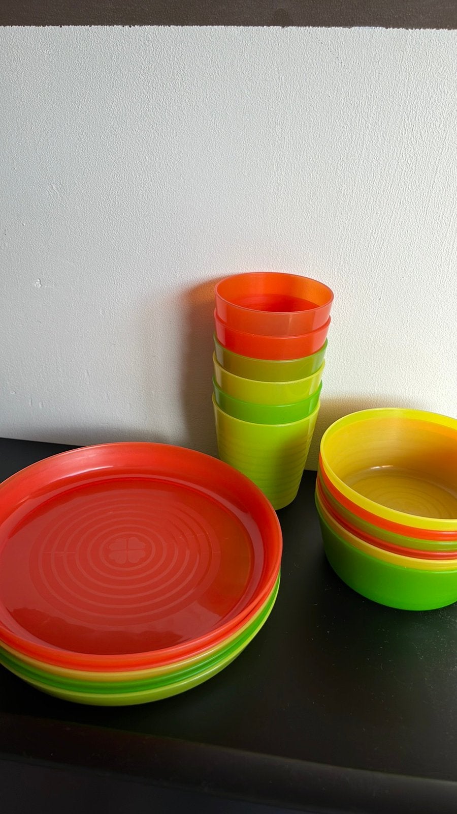 6 delig Ikea plastic serviesje (beker, bordje, schaaltje), Ophalen of Verzenden, Zo goed als nieuw