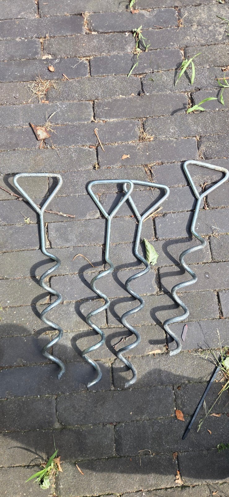 4 grondpennen, draaiharingen, Ophalen of Verzenden, Zo goed als nieuw, IJzer
