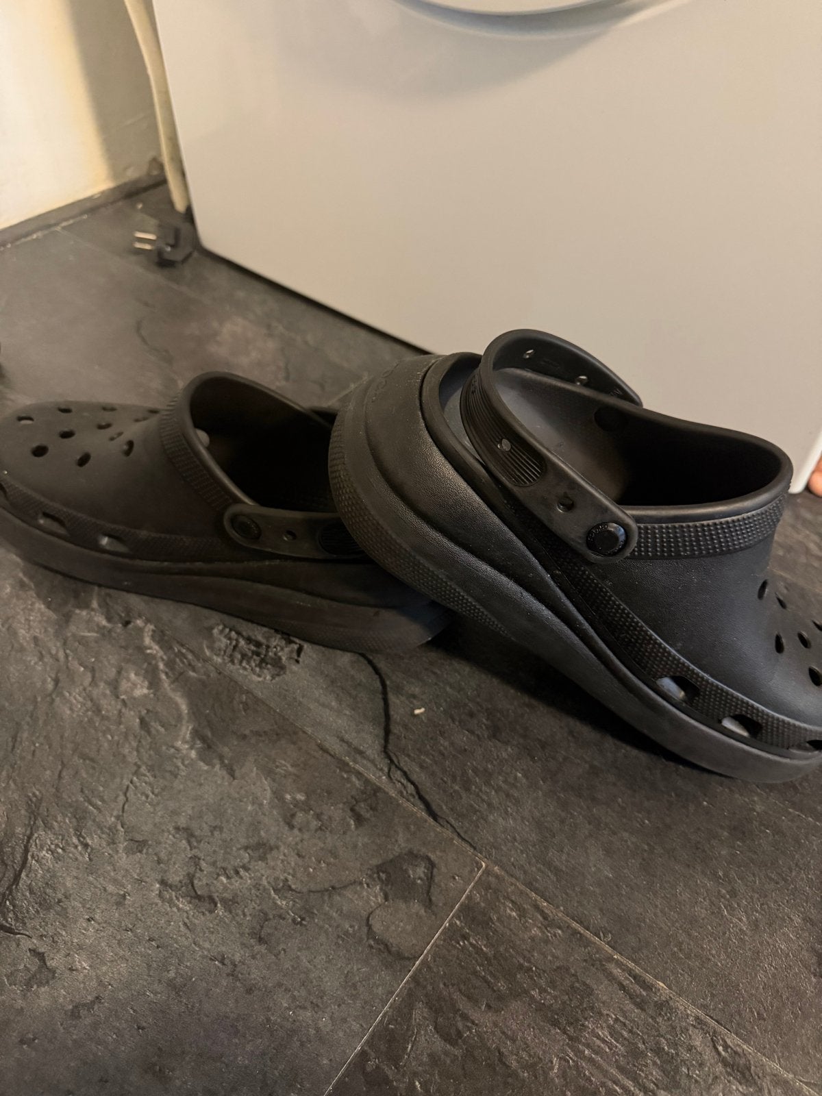 Zwarte Crocs Klompen - Maat 41/42, Ophalen of Verzenden, Zo goed als nieuw, Zwart, Slippers