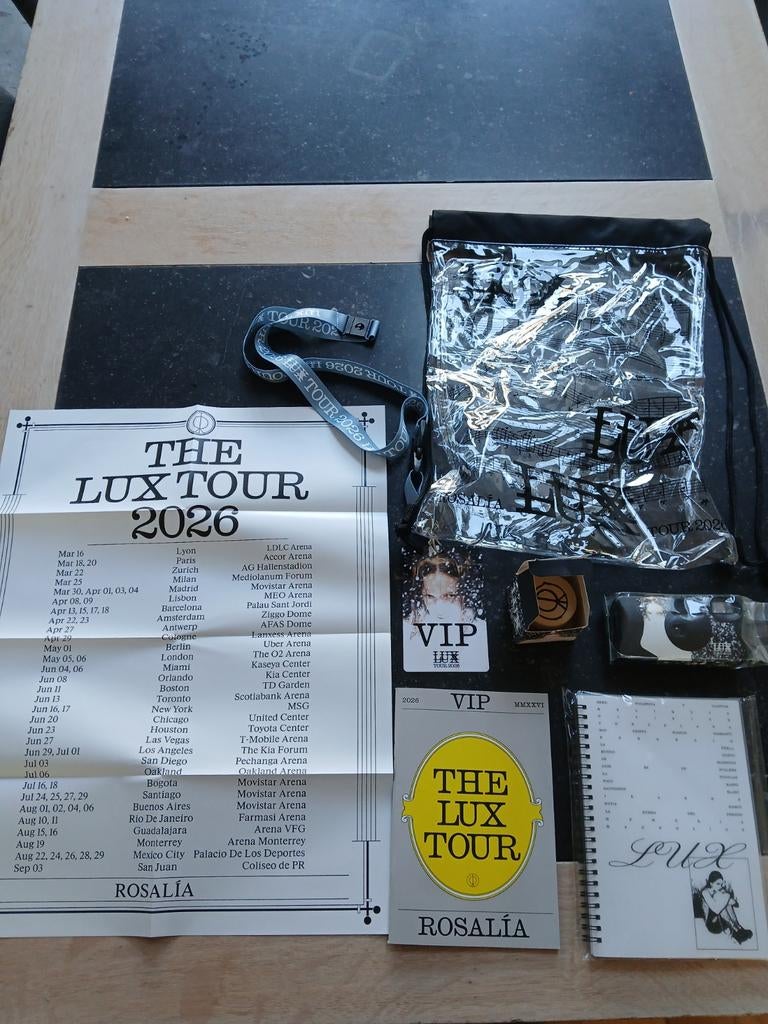 Rosalia VIP-pakket The lux tour 2026, Ophalen of Verzenden, Nieuw, Foto of Kaart